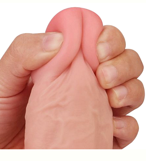 Realistické dildo s pohyblivou kůží