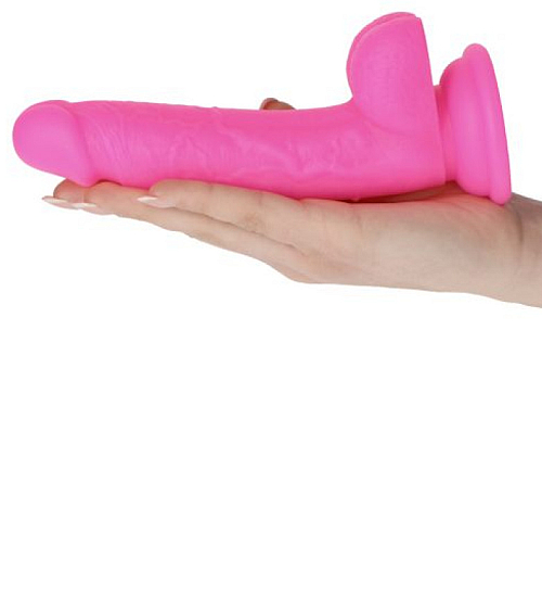 Štíhlý růžový penis