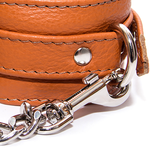 Bronzové manžety na nohy