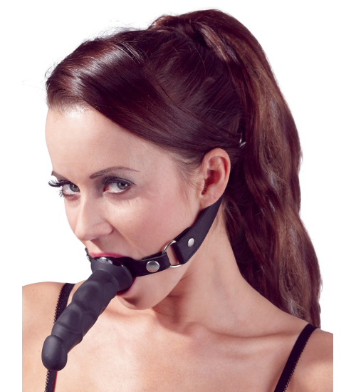 Kožený roubík se silikonovým dildem na řemínku