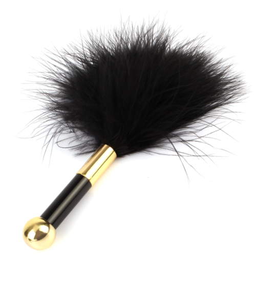 Peří pro stimulaci smyslů