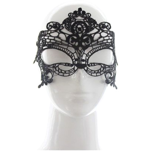 Elegantní vyšívaná maska