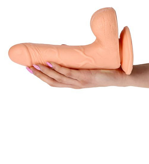 Velký umělý penis