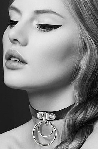 Dámský obojek s kroužky Bijoux