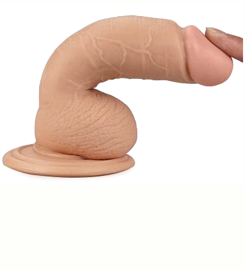 Realistické dildo o délce 18 cm