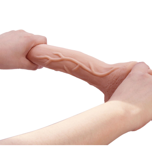 Velký realistický penis z kybernetické kůže