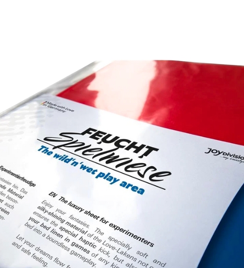 Červené prostěradlo pro mokré hry