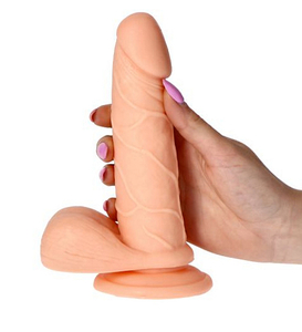 Přírodní dildo tělové barvy