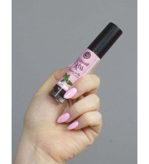 Lesk na rty Vibrant - zářivý mátový lesk na rty