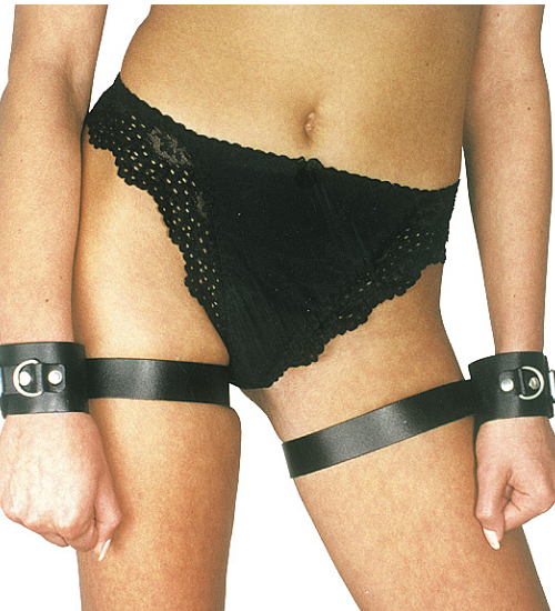 Pouta na ruce a stehna