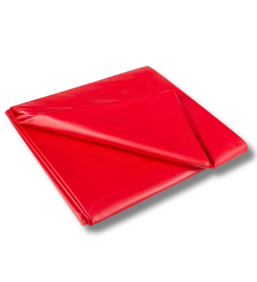 Červené prostěradlo pro mokré hry