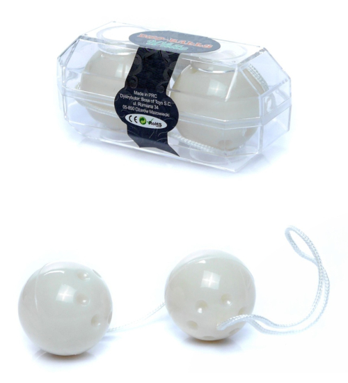 Bílé dvojité koule