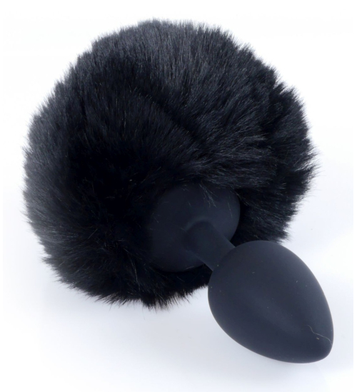 Korek s černou plechovkou