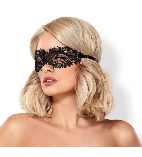 Smyslná krajková páska přes oči