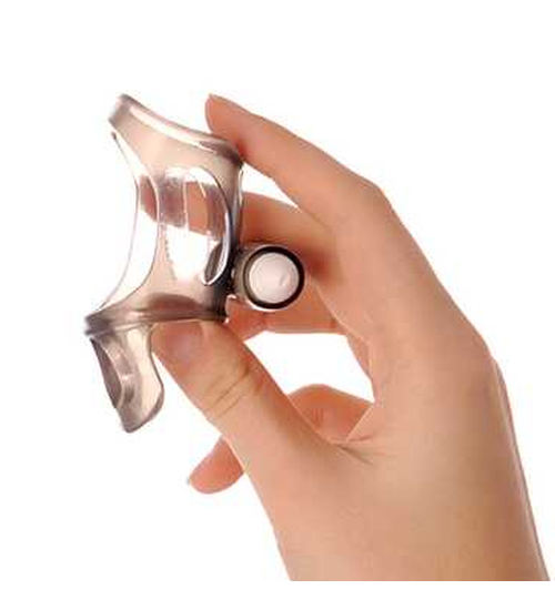 Černý uzávěr s vibracemi