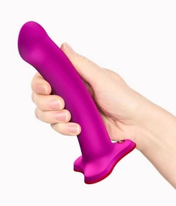 Hladké růžové dildo s červenou přísavkou