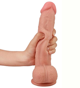 Realistické dildo s pohyblivou kůží